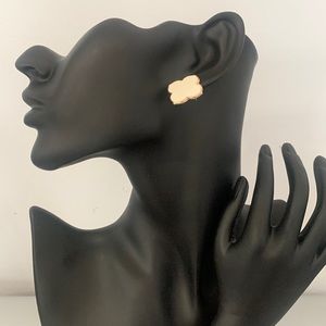 Clover Earrings